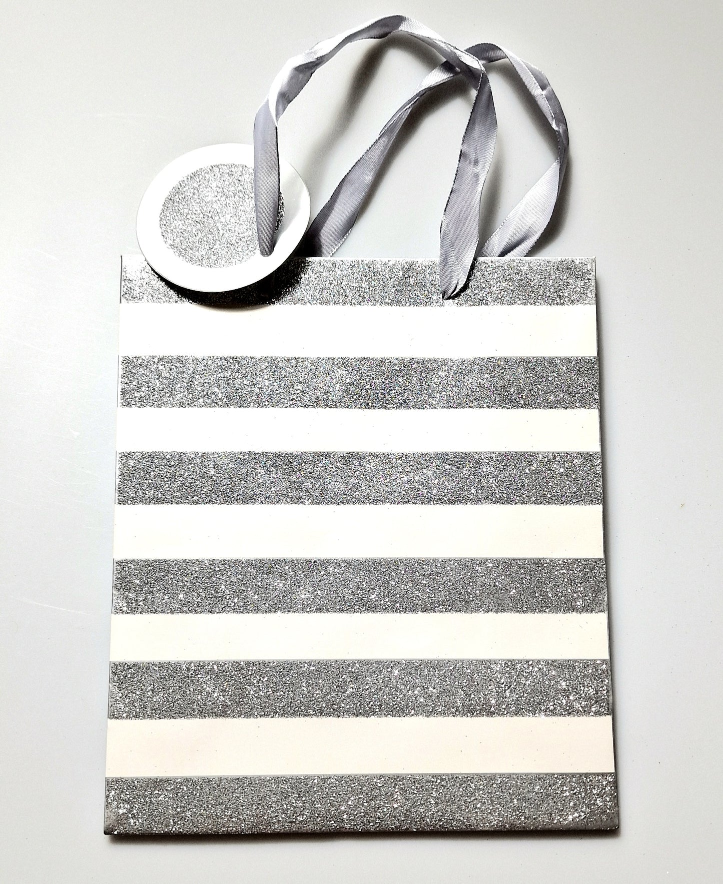 presentpåse glitter randig
