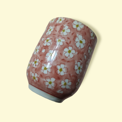 Liten Blommig Röd Kopp